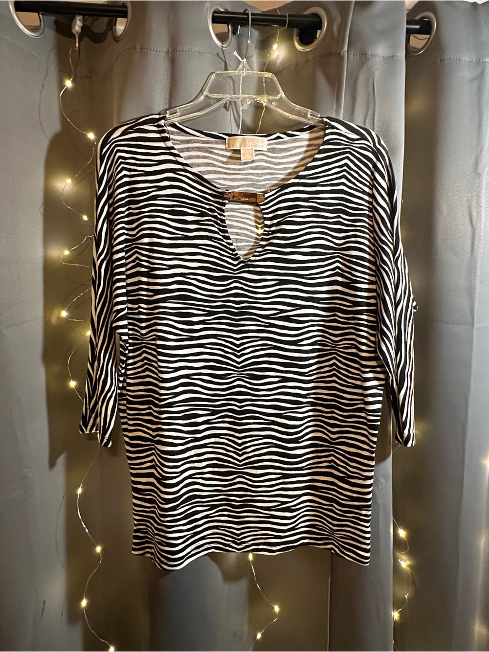 MICHAEL Michael Kors Black and White Zebra-Striped Keyhole Tunic
